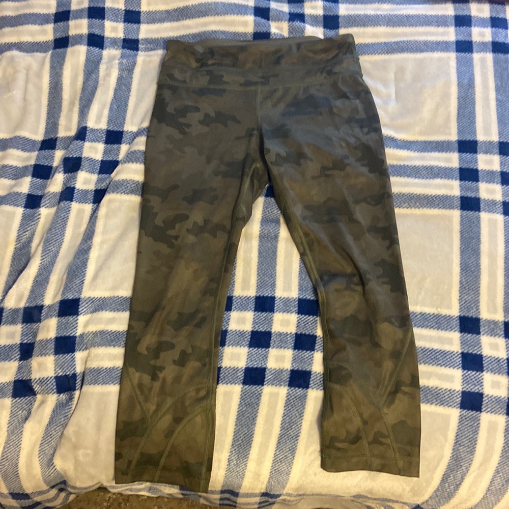 Lulu lemon cropped leggings